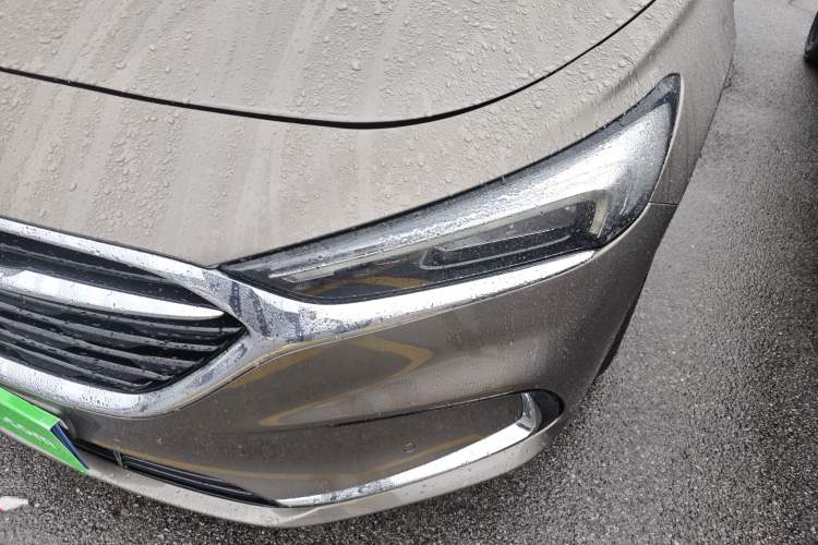 Used Buick LaCrosse 2019 28T Prestige Model
