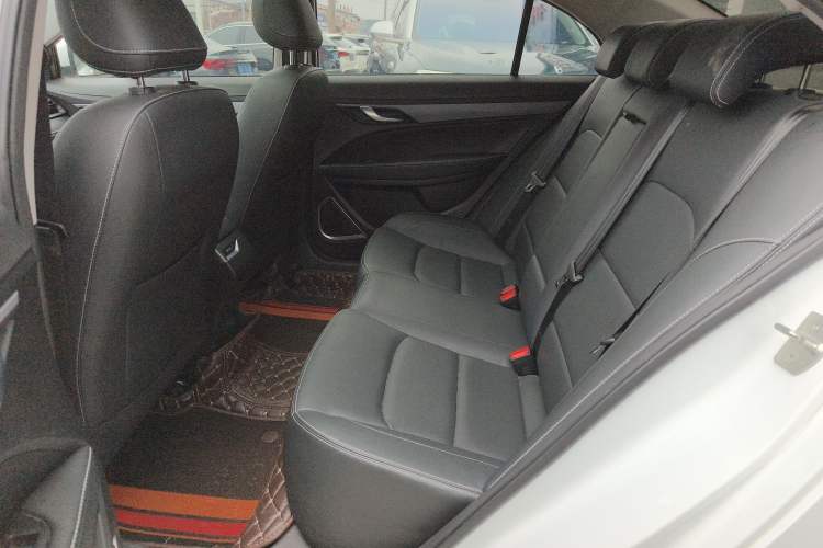 Used Geely Auto Emgrand 2021 UP 1.5L CVT Luxury Model