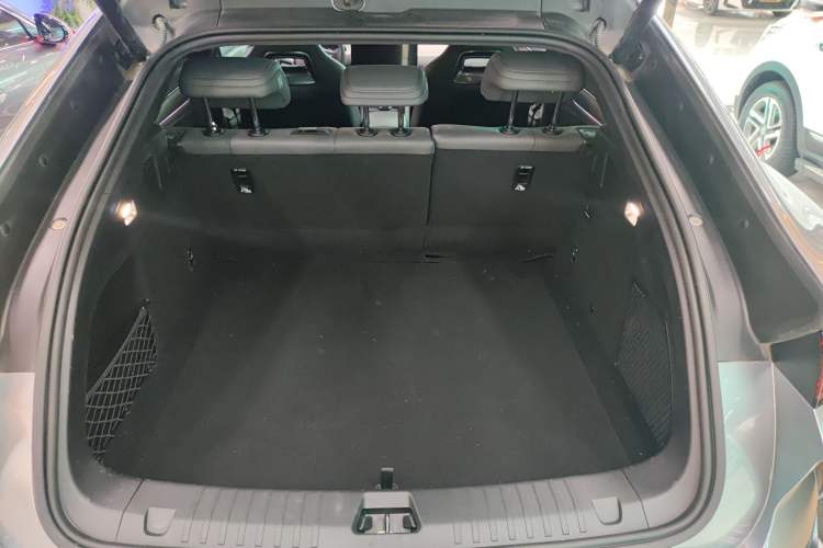 Used BYD Song L EV 2025 Intelligent Driving Version 662 km LiDAR Excellence Edition