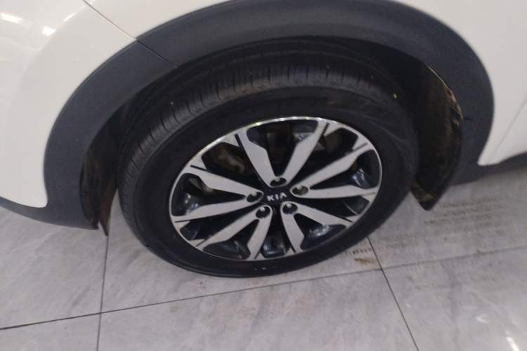 Used Kia KX5 2016 1.6T Automatic Two-Wheel Drive DLX
