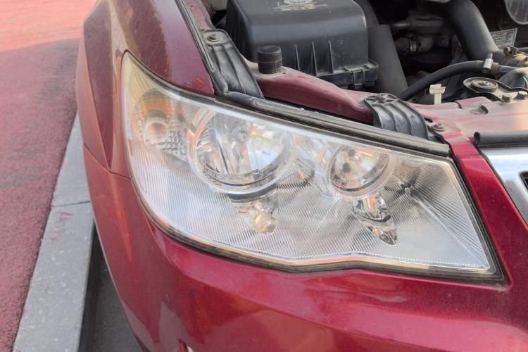 Used Land X8 2012 Explorer Edition 2.0T Diesel 4x2 Luxury Model