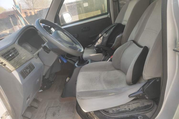 Used Jinbei Hiace X30 2023 1.5L Super-Enjoyment Van 2/5 Seats Non-Air-Conditioned Version SWC15M Left Front Seat