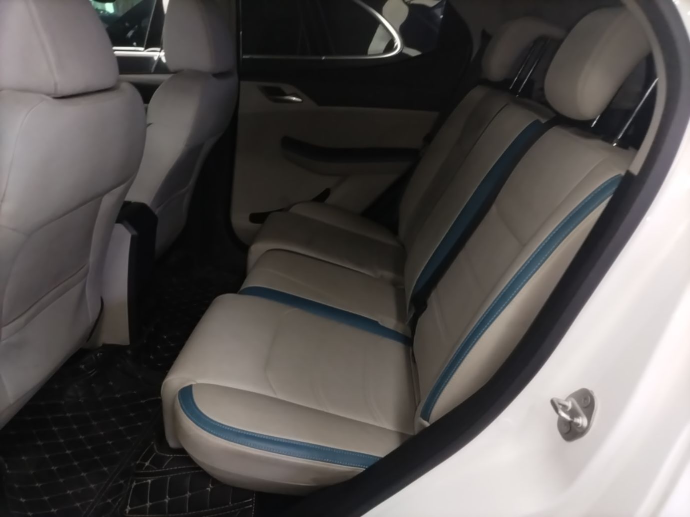 BYD Yuan Pro 2023 401KM Luxury Version — снимка 20