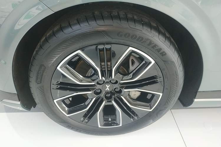 Used XPeng G9 2025 625 Long-Range Max