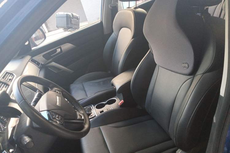 Used Haval H2 2017 Red-Label 1.5T Automatic Two-Wheel Drive Luxury Model