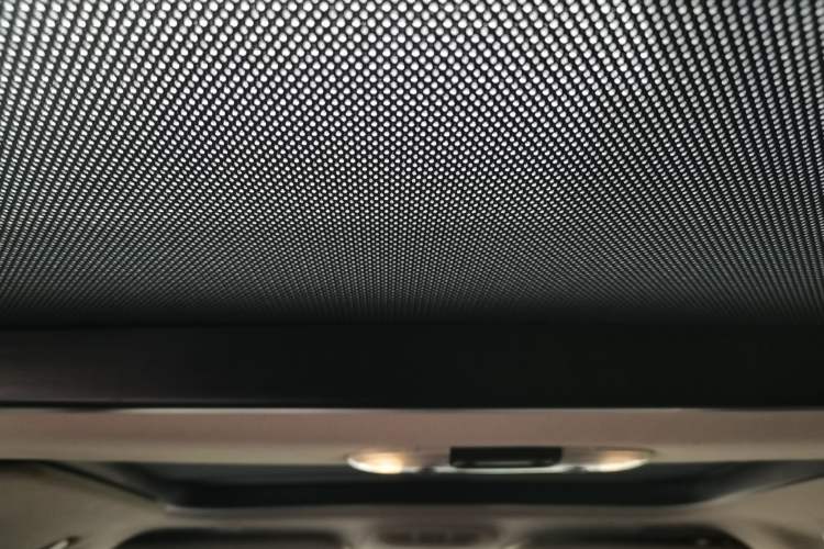 Used MINI 2015 1.5T COOPER Fun Five-Door Edition Headliner