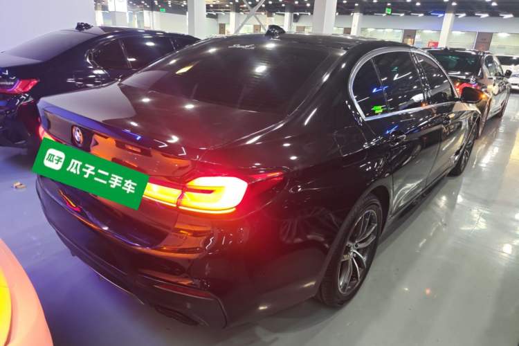 Used BMW 5 Series 2022 525Li M Sport Package