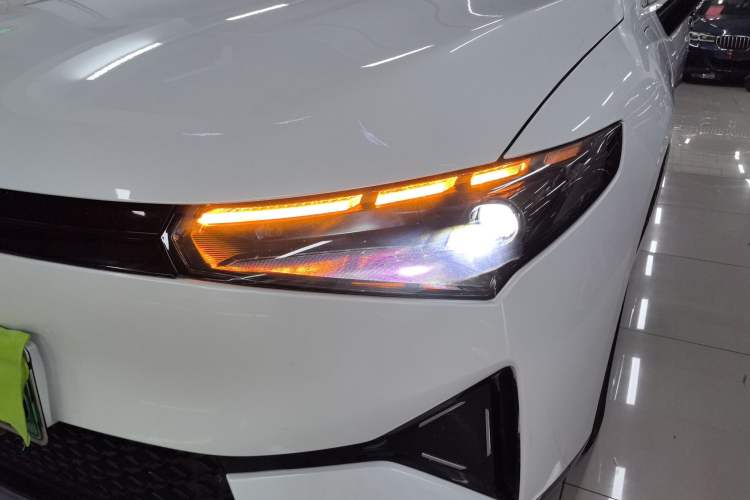 Used XPeng P5 2021 510G Left Front Headlight