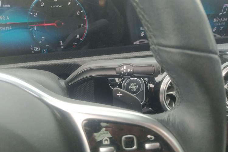 Used Mercedes-Benz A-Class 2019 A 200 Dynamic Edition Gear Lever