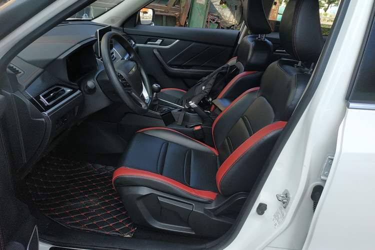 Used Venucia T60 2020 1.6L Manual Smart Vision Version China VI Standard
