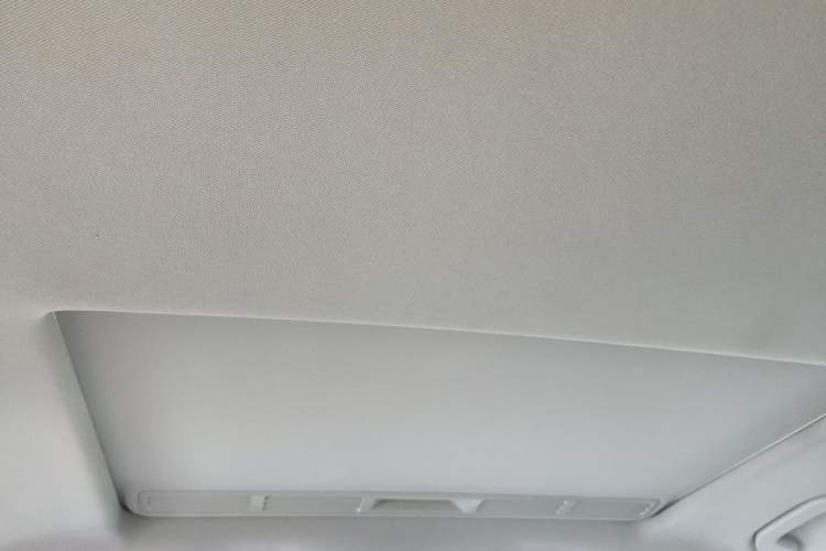 Used Mercedes-Benz M-Class 2014 ML 320 4MATIC Headliner