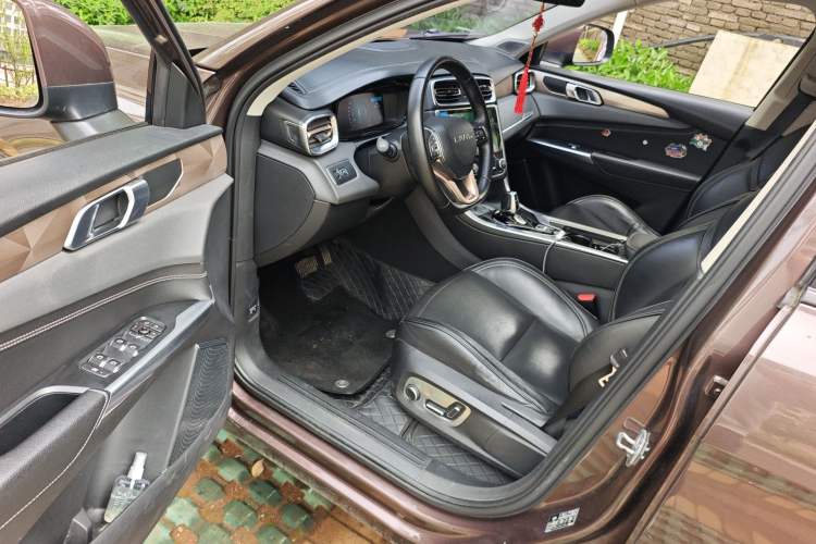 Used Lynk & Co 01 2017 2.0T Two-Wheel Drive Pro Edition