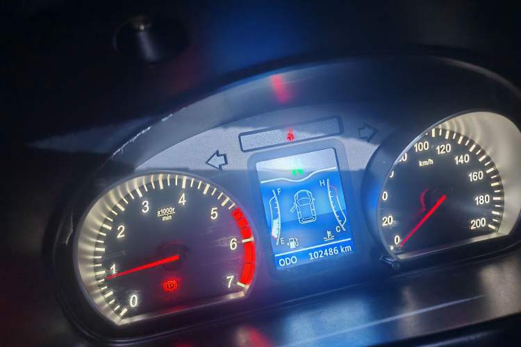 Used HYOSOW H2 2015 1.5L AMT Prestige Version BJ415C
