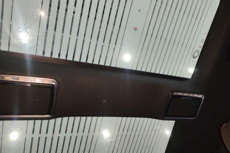 Used Mercedes-Benz GLC 2022 Facelift GLC 260 L 4MATIC Luxury Edition
