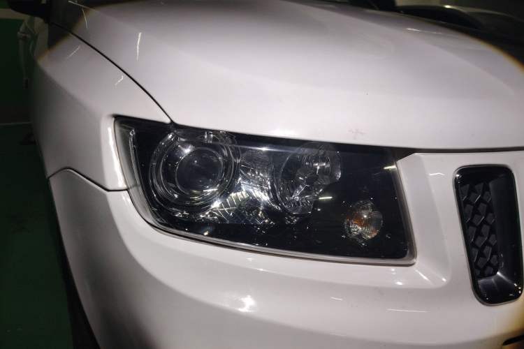 Used Jeep Compass 2014 2.4L four-wheel drive sport version