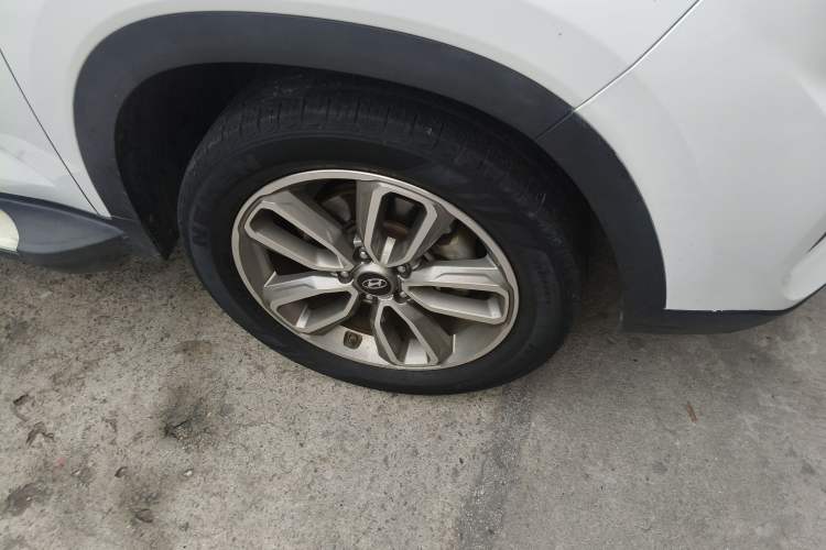 Used Hyundai ix35 2019 2.0L Automatic 2WD Zhiyong·Changxiang Edition China VI Standard
