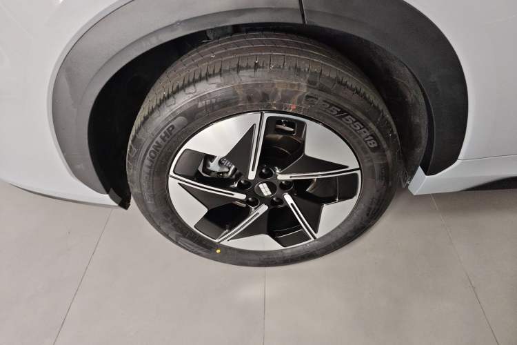 Used Geely Galaxy E5 2024 530 km Exploration+ Version