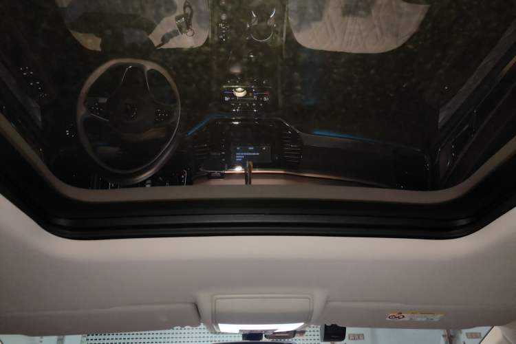 Used Volkswagen Viloran 2020 330TSI Business Edition Headliner