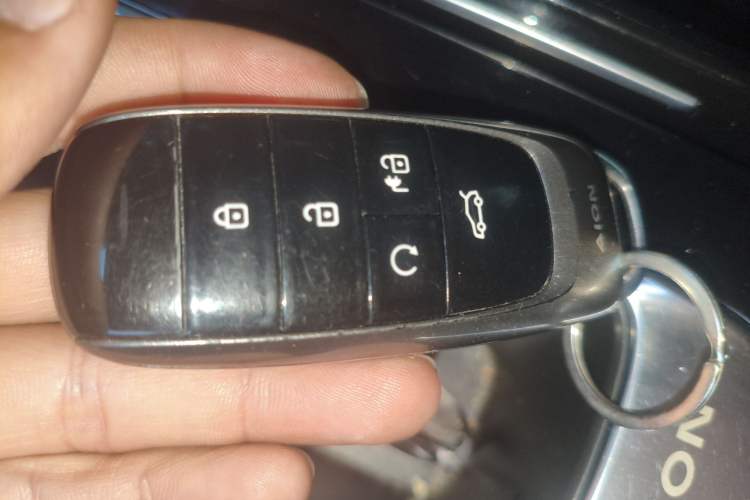 Used AION V 2023 Plus 80 Smart Enjoyment Seven-Seater Edition Ternary Lithium
