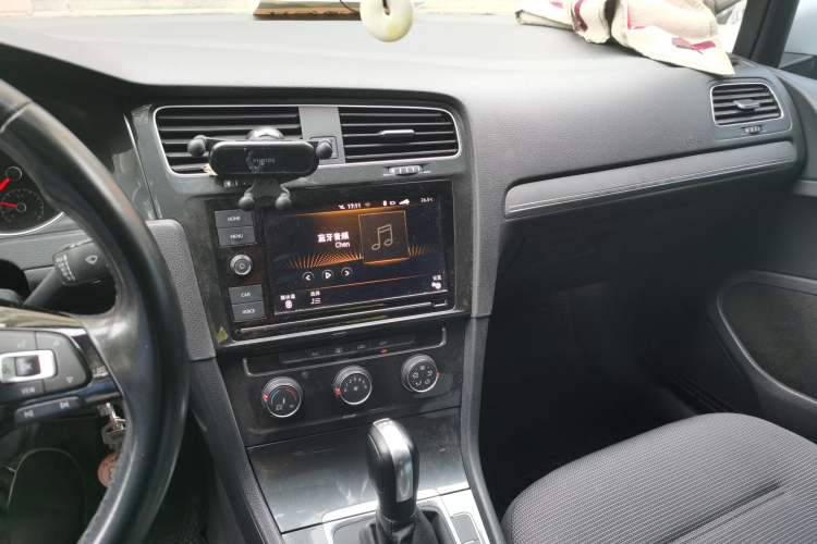 Used Volkswagen Golf 2019 280TSI DSG Comfort Version China VI Standard