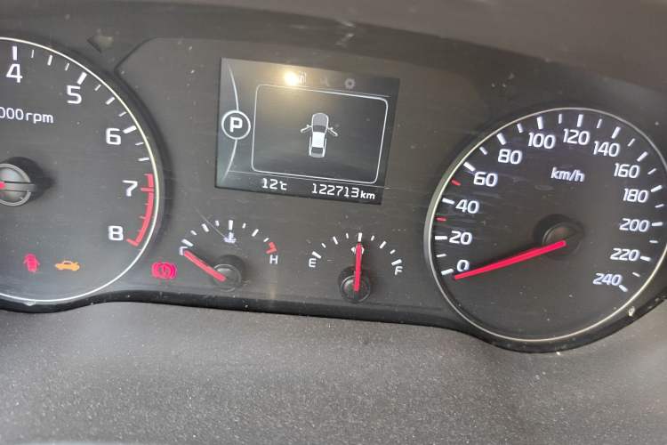 Used Kia K4 2014 1.8L Automatic GLS
