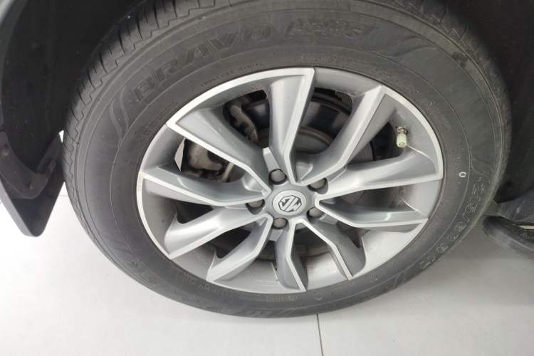 Used MG HS 2019 20T Automatic Two-Wheel Drive Luxury Edition China VI Standard Exterior 5