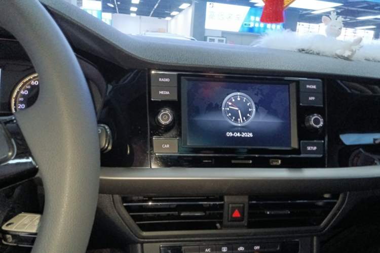 Used Volkswagen Lavida 2018 Hatchback 200TSI DSG Comfort Edition China V Standard Audio And AC Panel