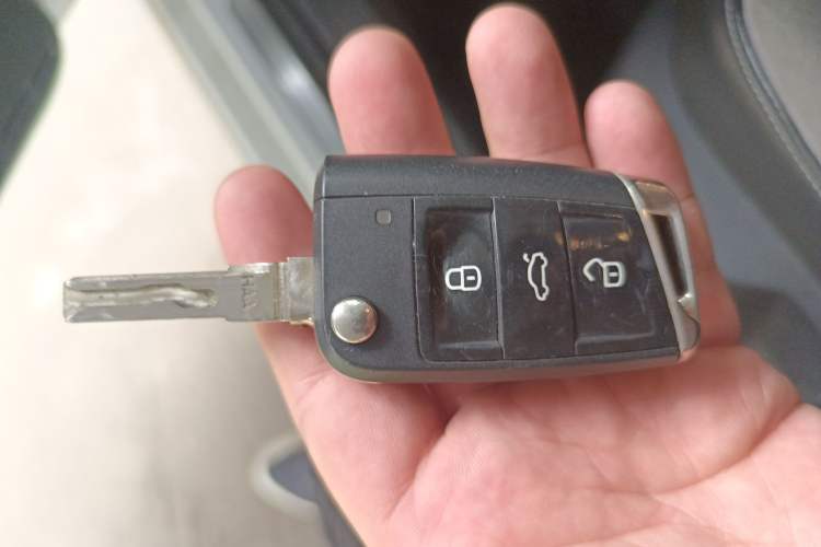 Used Volkswagen Golf 2017 280TSI Automatic R-Line Million-Vehicle Commemorative Edition