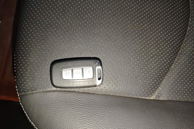 Used Kia Soul 2013 1.6L AT Premium
