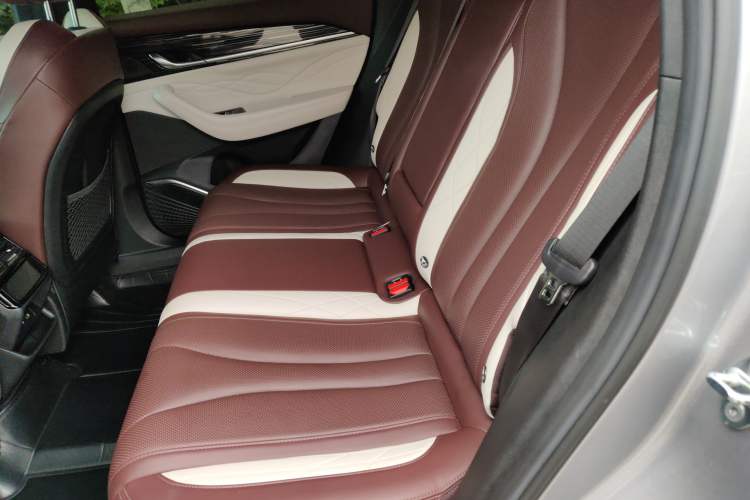 Used Geely Auto Monjaro L 2021 2.0TD DCT EVO Two-Wheel Drive Smart Luxury Version
