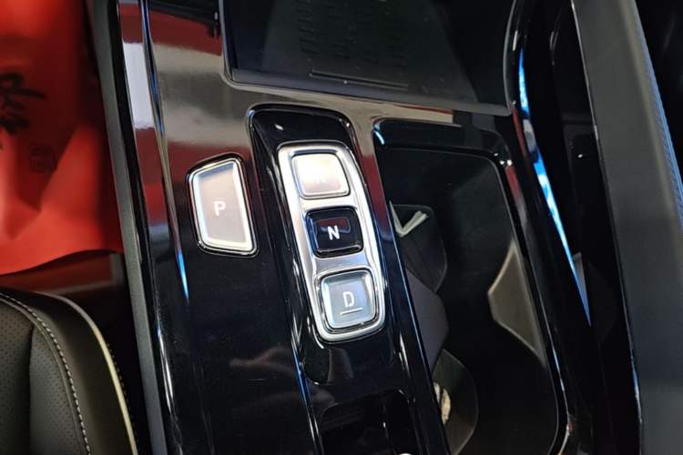 Used Hyundai Custo 2021 380TGDi Smart Love Flagship Edition TOP Premium Gear Lever