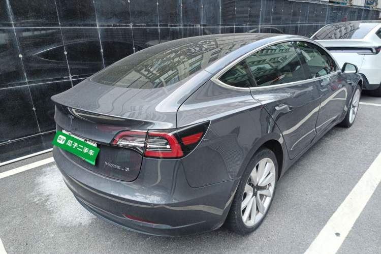 Used Tesla Model 3 2019 Standard Range Rear-Drive Upgraded Version Rear Right 45 Deg