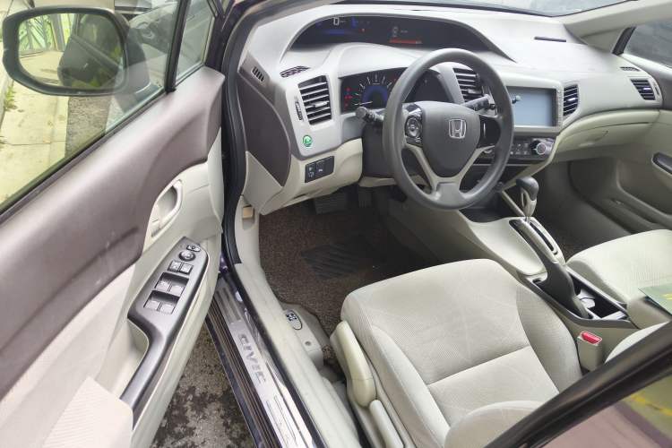 Used Honda Civic 2013 10th Anniversary 1.8L Automatic Comfort Version