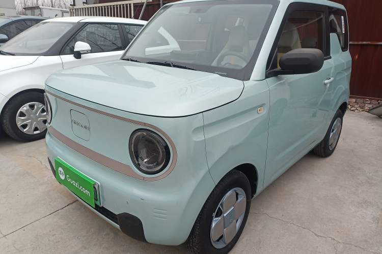 Used Geely Galaxy Panda 2023 Panda Mini 120km Super Cute Bear