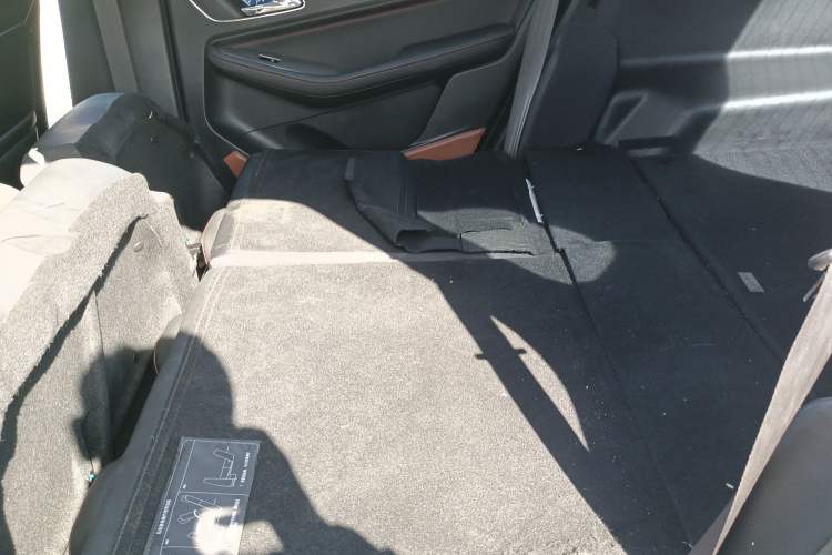 Used Baojun 560 2017 1.8L iAMT Comfort Model Left Rear Seat