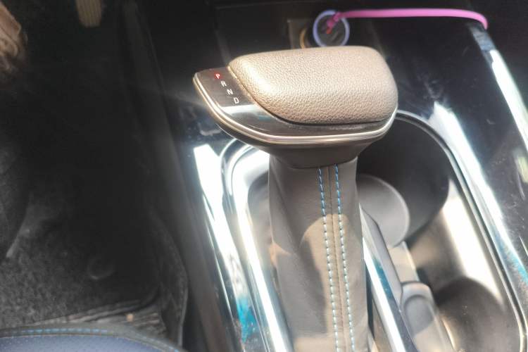 Used Buick Velite 6  Gear Lever