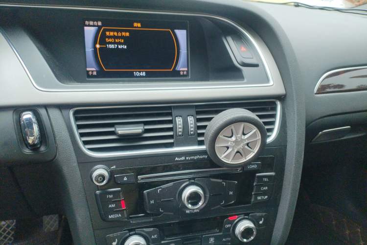 Used Audi A4L 2016 35 TFSI Automatic Comfort Model Audio And AC Panel