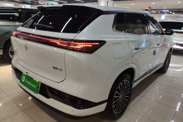 Used Dongfeng Aeolus L8 2025 Model 185KM Ideal Edition
