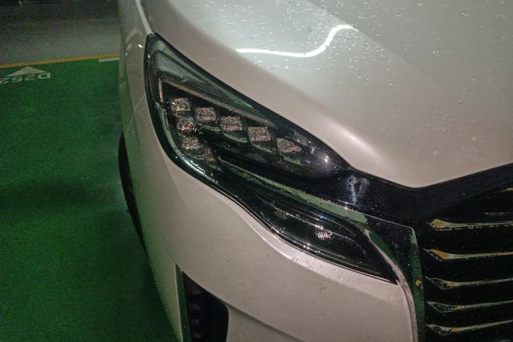 Used Buick GL8 2023 ES Lu Zun Comfort Model
