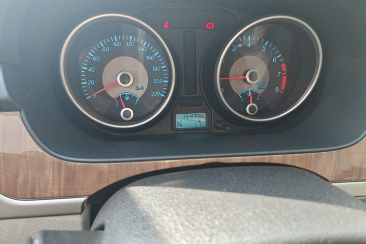 Used Buick Excelle 2015 1.5L Automatic Classic Model
