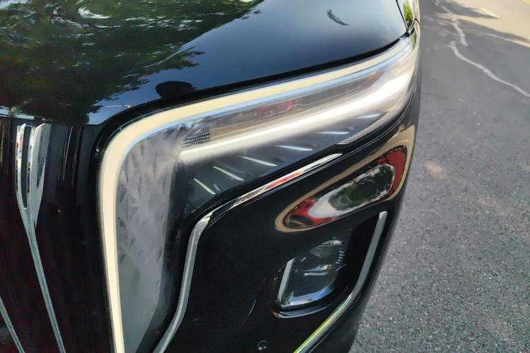 Used Hongqi HQ9 2023 2.0T Smart Connect Flagship Edition Left Front Headlight