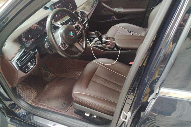 Used BMW 5 Series 2021 525Li M Sport Package Left Front Seat