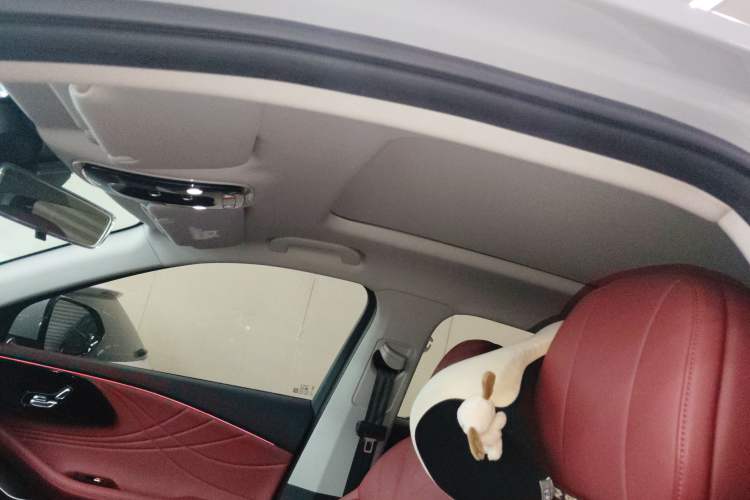 Used EXEED Stellar 2023 400T Two-Wheel Drive Comfort Flyfish Edition