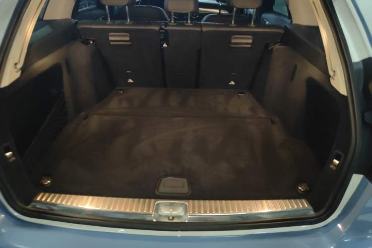 Used Mercedes-Benz C-Class 2020 Facelifted C 260 Estate