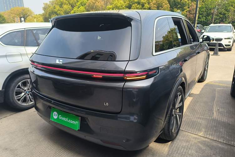 Used Li Auto L8 2023 Pro Model
