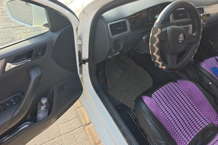 Used Skoda Rapid Spaceback 2016 Revised 1.6L Automatic Chuanxing Version