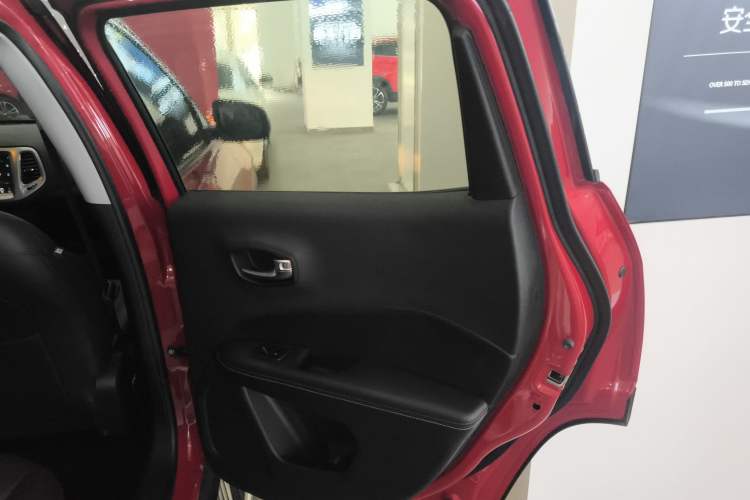 Used Jeep Compass 2017 200T Automatic Family Edition