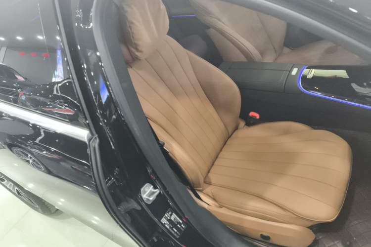 Used Mercedes-Benz E-Class 2024 E 260 L