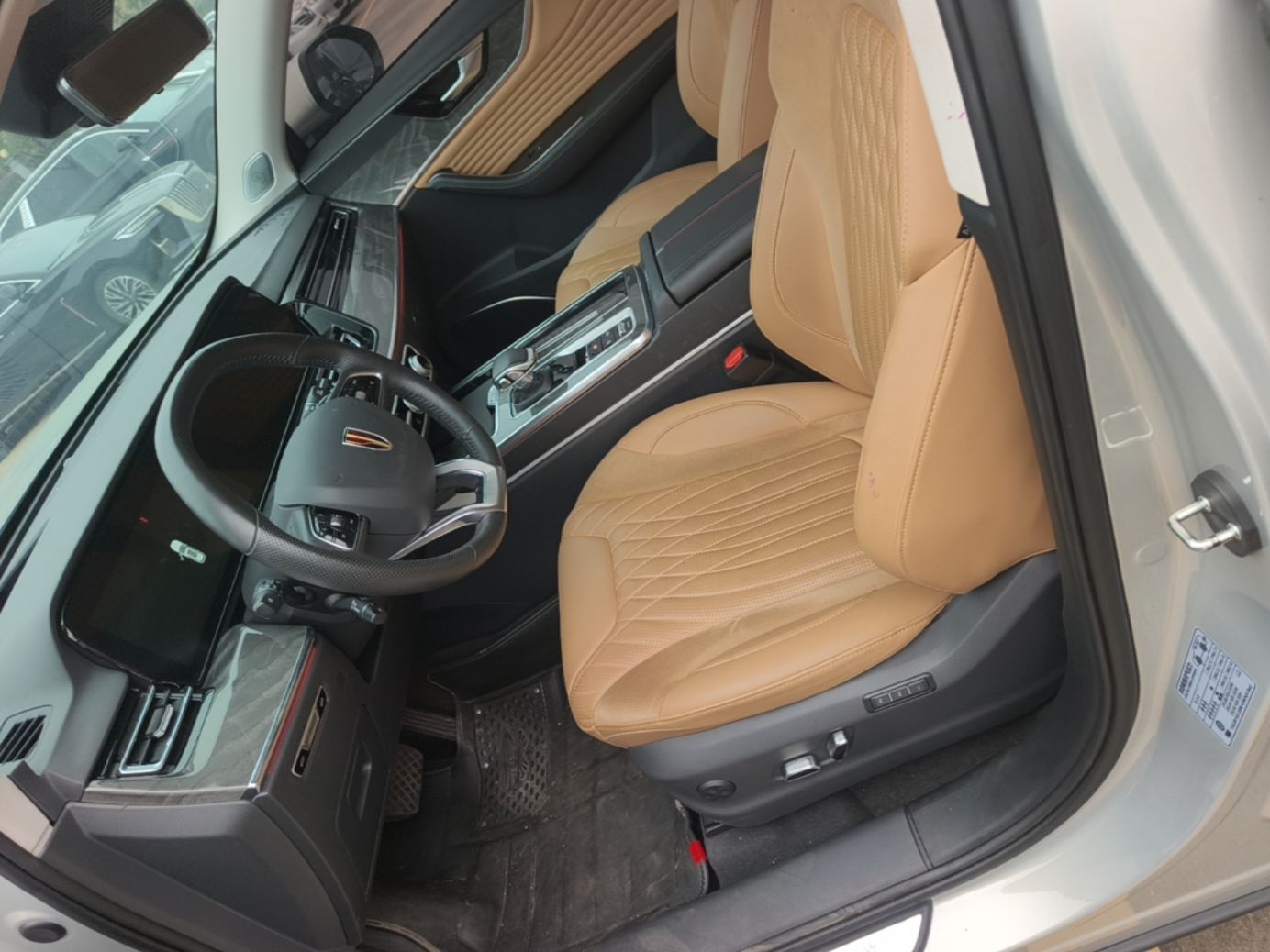 Hongqi HS5 2023 2.0T Four-Wheel Drive Flagship Pro Edition - Chinese Trim Ling — снимка 17