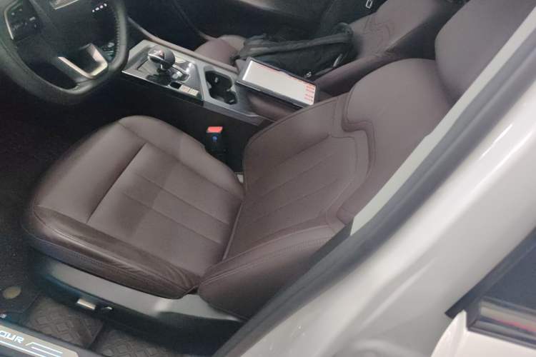 Used JETOUR X90 PLUS 2024 1.6TD DCT Villa PRO 7-Seater
